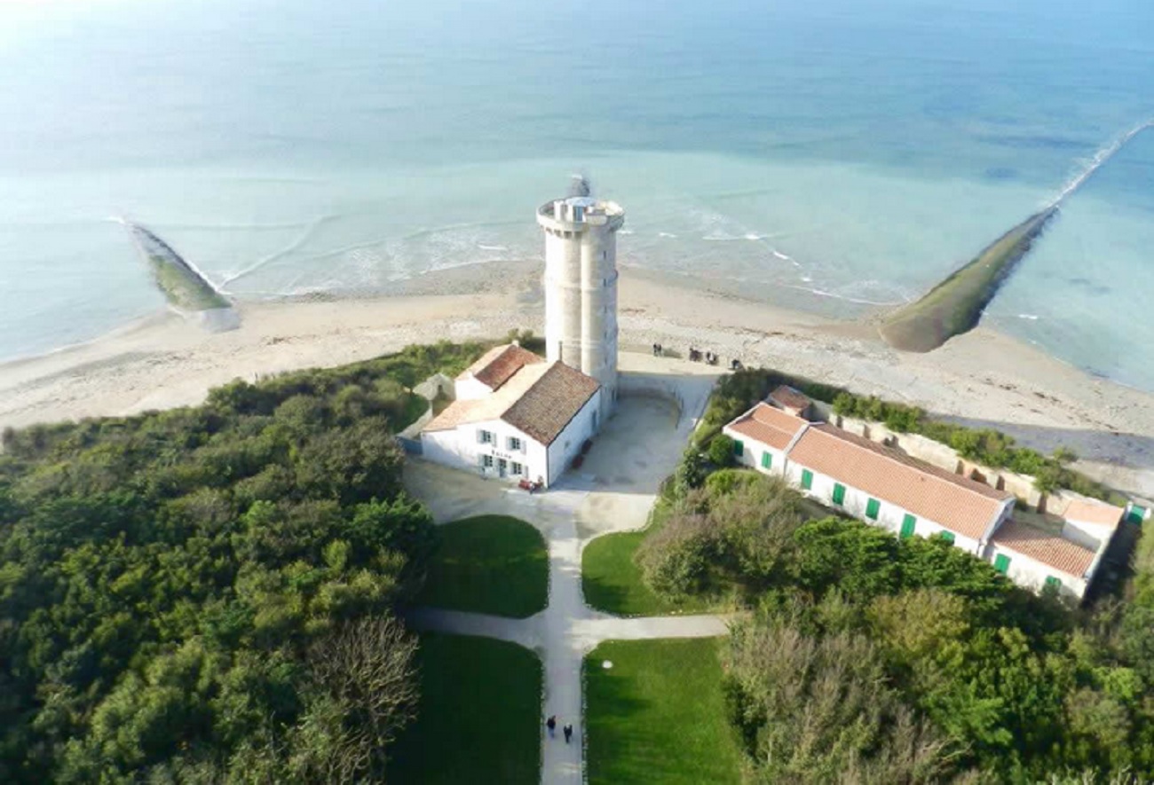 MUSEE DU PHARE DES BALEINES